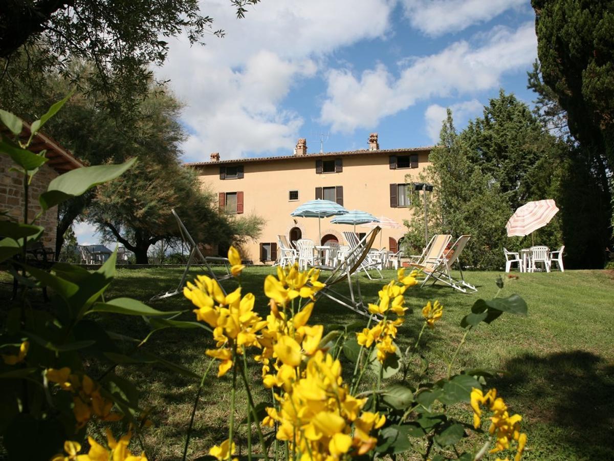 Agriturismo Villa Mozart Nel Verde Gubbio Exterior photo